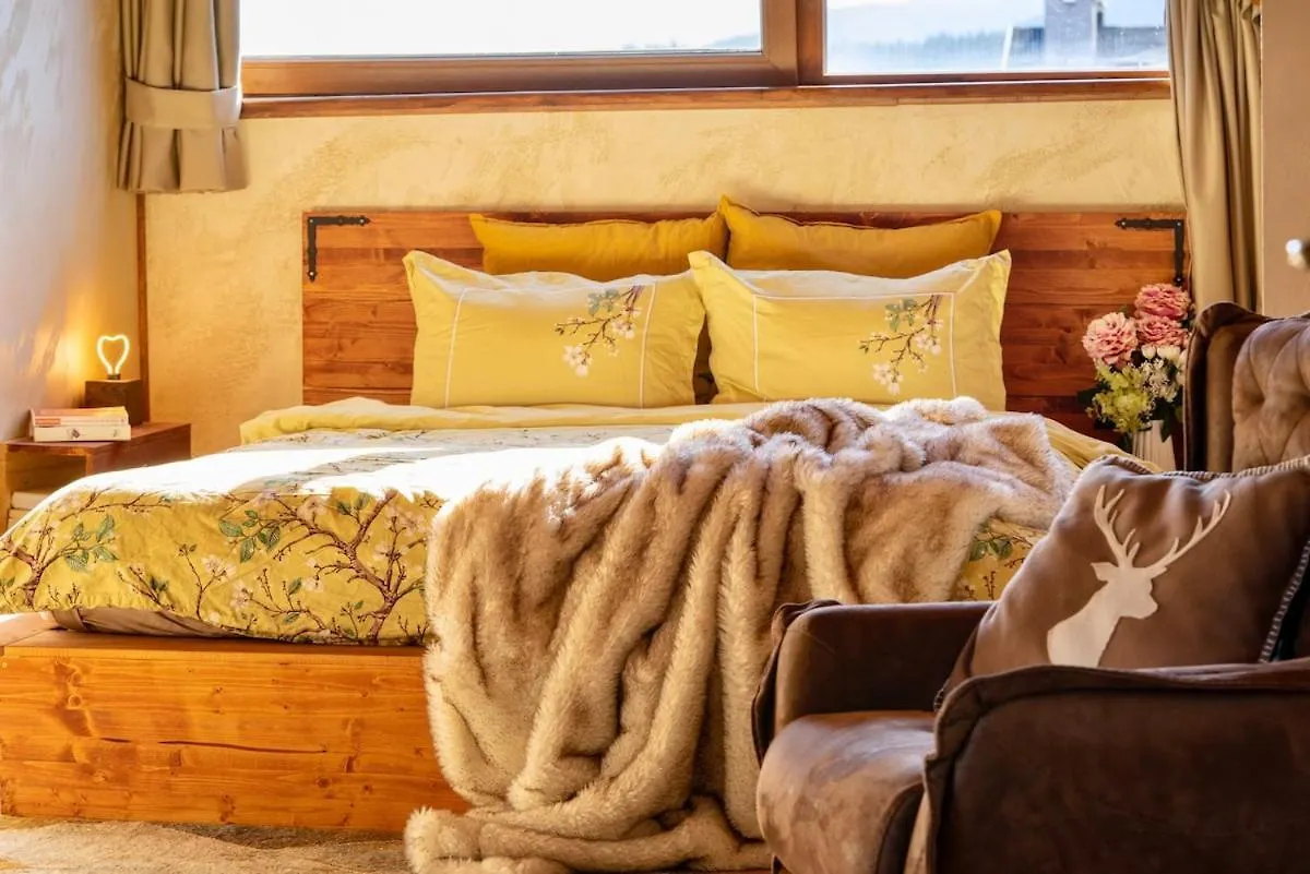 Host2U Penthouse 2-Bedrooms The Best View - Free Parking 班斯科