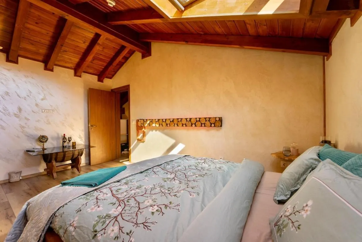 Host2U Penthouse 2-Bedrooms The Best View - Free Parking 班斯科 0*,